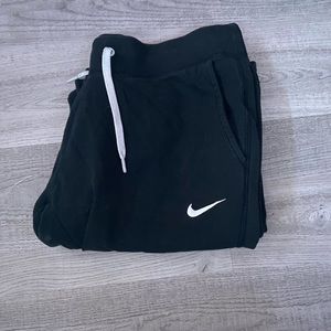 BRAND NEW! Women’s Black Sweatpants